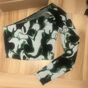 Zara Abstract Green and Black One-Shoulder Crop Top